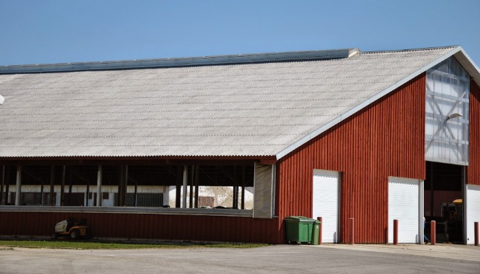 Miks te peaksite oma talu katuste jaoks valima Eterniti kiudtsemendist plaadid? 